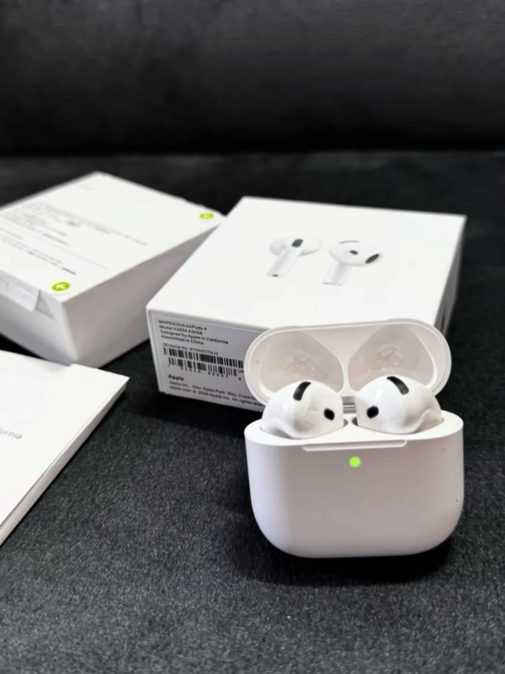 AirPods 3s Bluetooth Earbuds with Charging Case - White